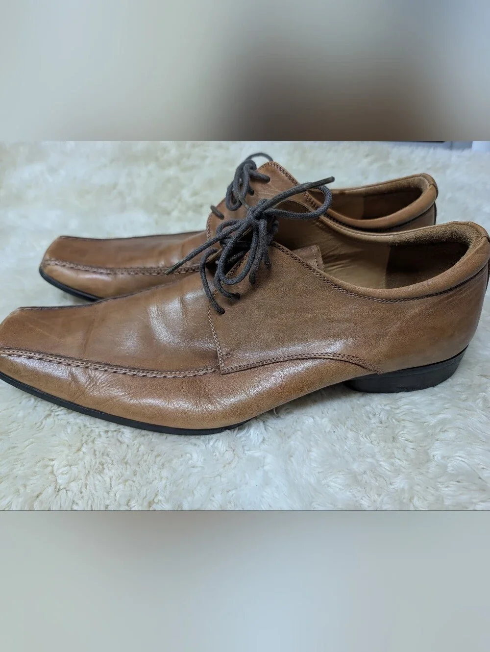 Kenneth Cole Reaction Tan Leather Lace-Up Oxford Shoes